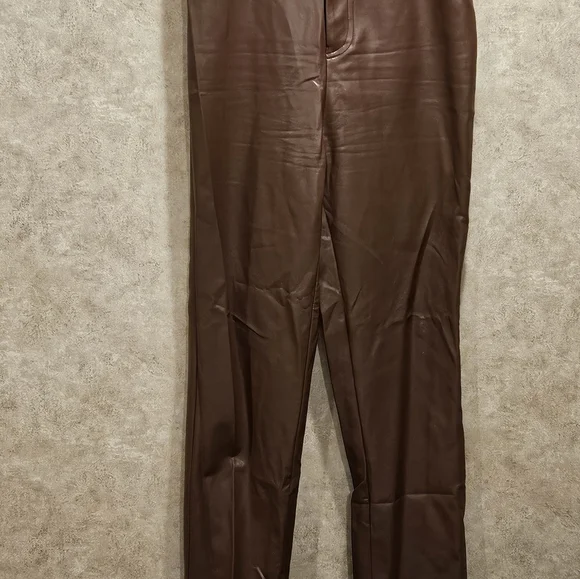 White Fox Edgy Rebellious SZ M Brown Hi Rise Sexy Faux Leather Mob Wife Pants - Picture 2 of 12